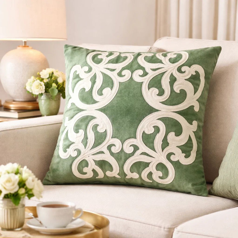 Coussin décoratif Dery, velours vert vintage avec accent de vigne, carré de 20 pouces, Vert/blanc