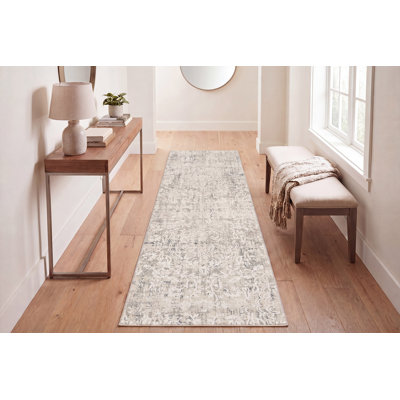 Bullis Floral Indoor Rug