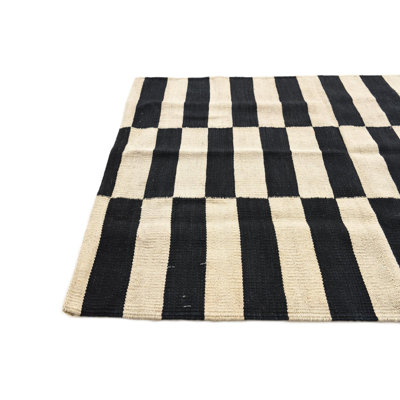 Tapis noir et blanc Ohlson