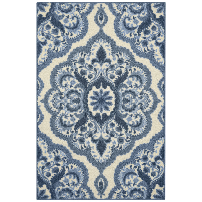 Tapis floral bleu Hertel, Rectangle 2 pi 6 po x 3 pi 10 po