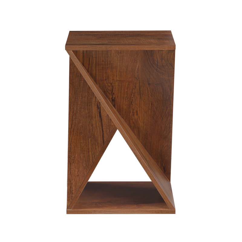 Caelah End Table, Walnut