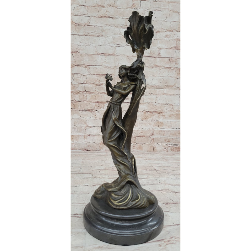 Figurines et sculptures Haarika