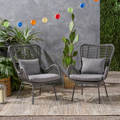 Ensemble de 2 chaises de patio en osier avec coussins Tapscott