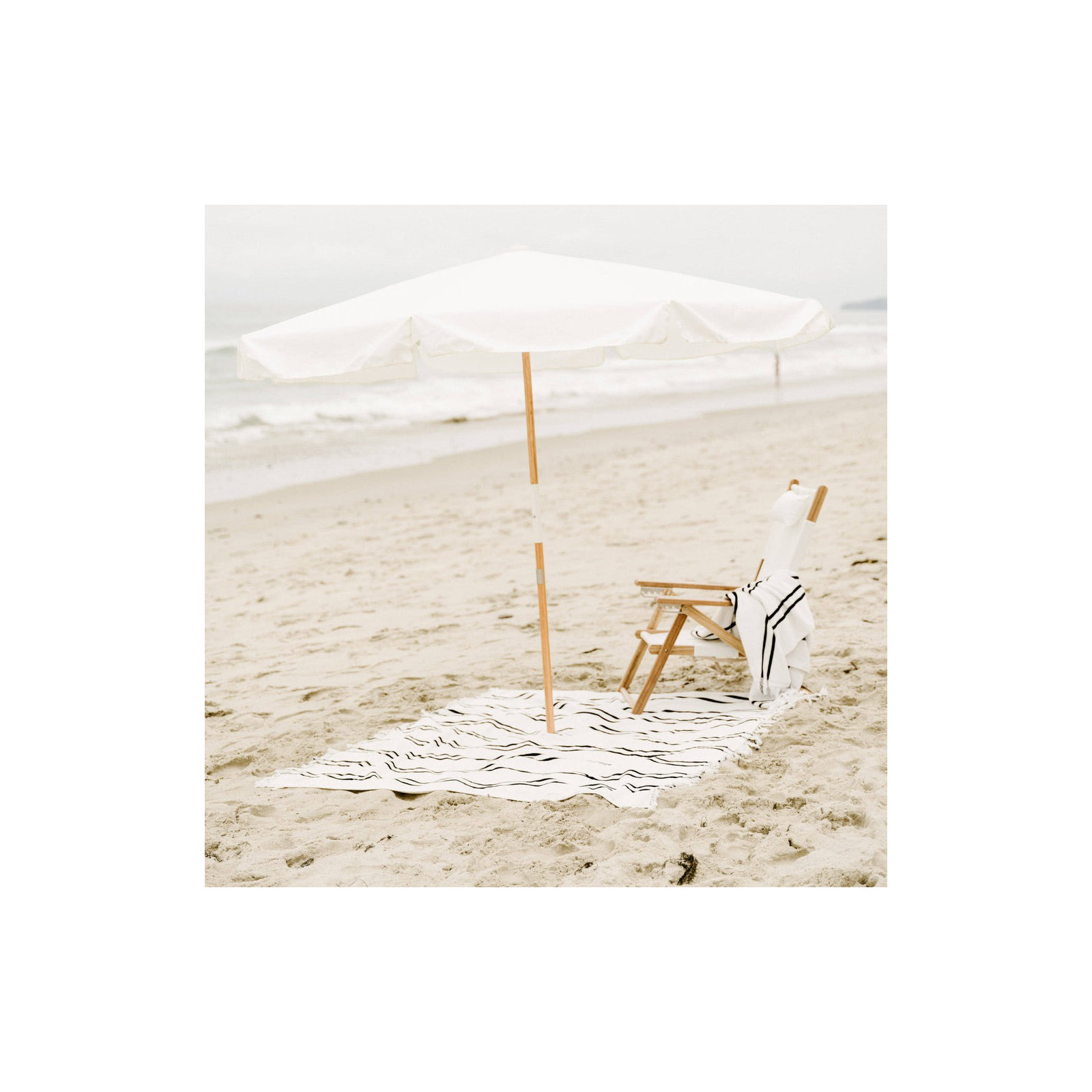 AMALFI 90'' Outdoor Umbrella, White