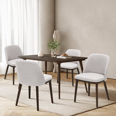 Chaise rembourrée en bois massif avec tissu doux