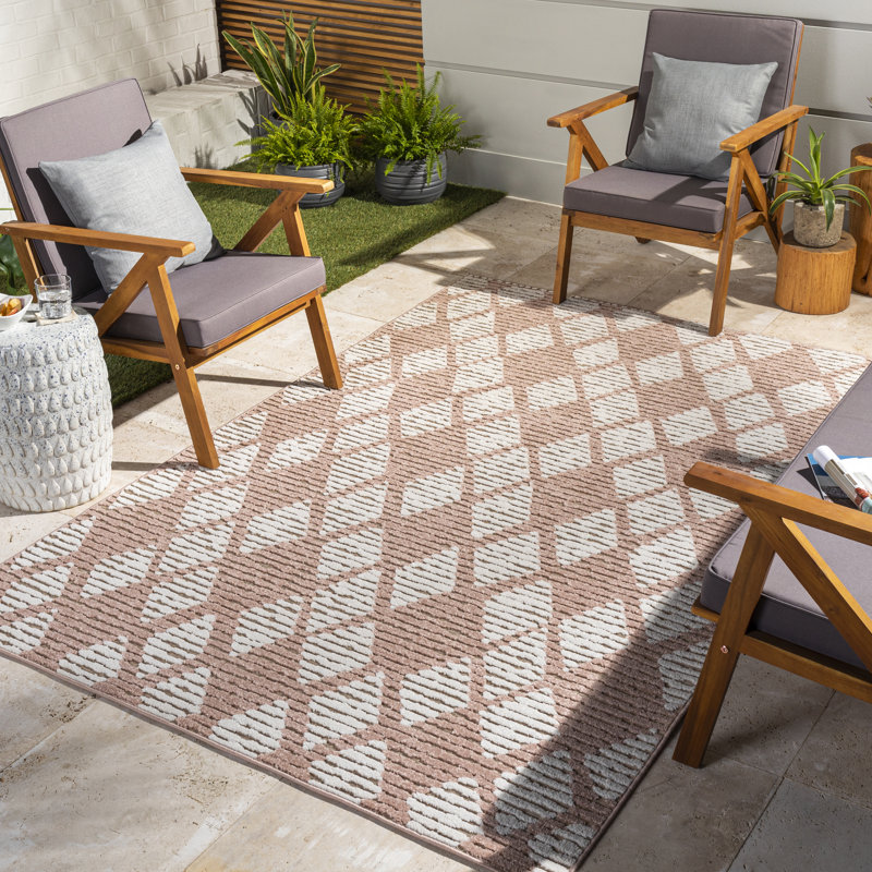 Benge Indoor / Outdoor Rug, Rectangle 6'7" x 9'