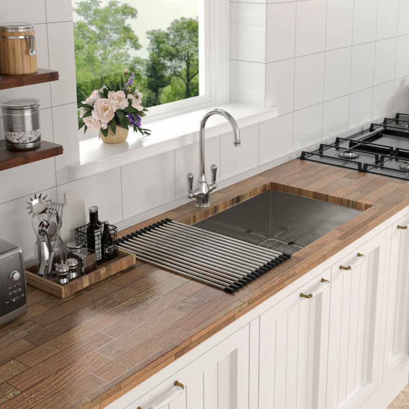 Évier de cuisine encastré 33 po - 33 po x 19 po x 9 po - Évier de cuisine encastrable en acier inoxydable de calibre 18 à profondeur 9