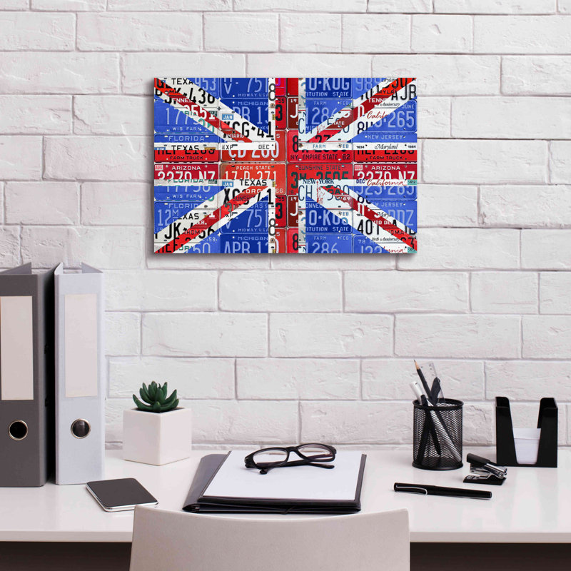 «UK Flag Licence Plate» par Design Turnpike, H 12 po x l 18 po x P 0,75 po