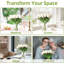 Vraies tulipes artificielles dans un vase en verre avec de l'eau artificielle, décor de table blanc-601911221