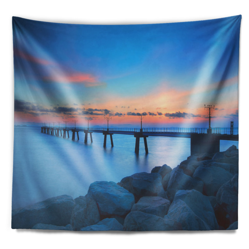 Tapisserie sea bridge bleuté mer avec pilier de mer bleu rocky, H 50 po x l 60 po