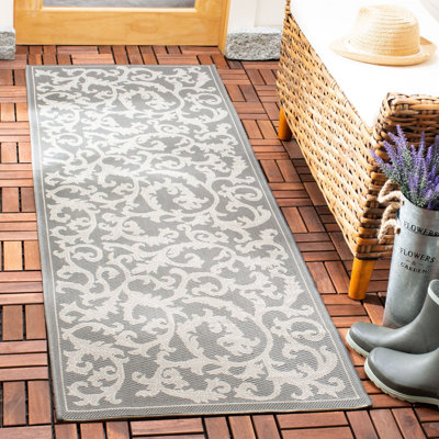 Tillamook Performance Floral Indoor/Outdoor Area Rug