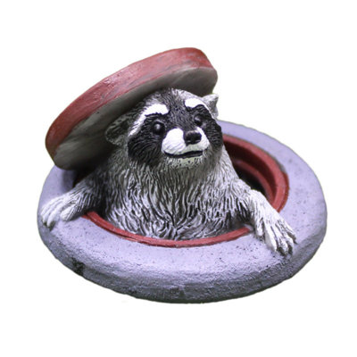 raccoon pendulum Raccoon Decoration Under Manhole Cover Garden Garden Simulation Border Resin Decoration