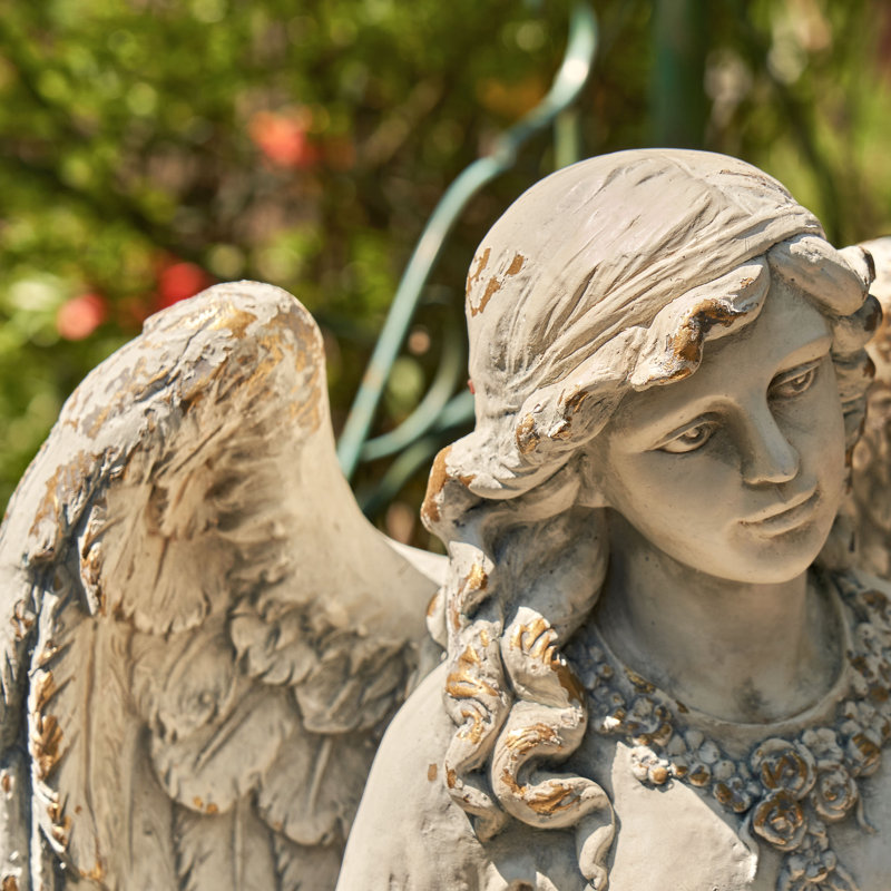 Ange tenant une statue de jardin en magnésium, Gris pierre