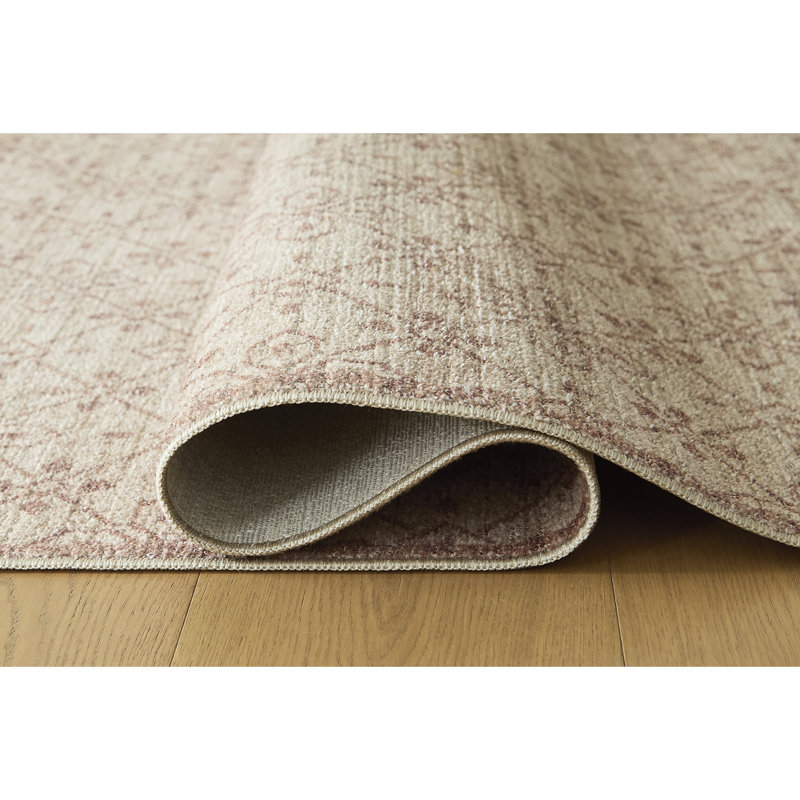 Tapis Lyamford, Grand
