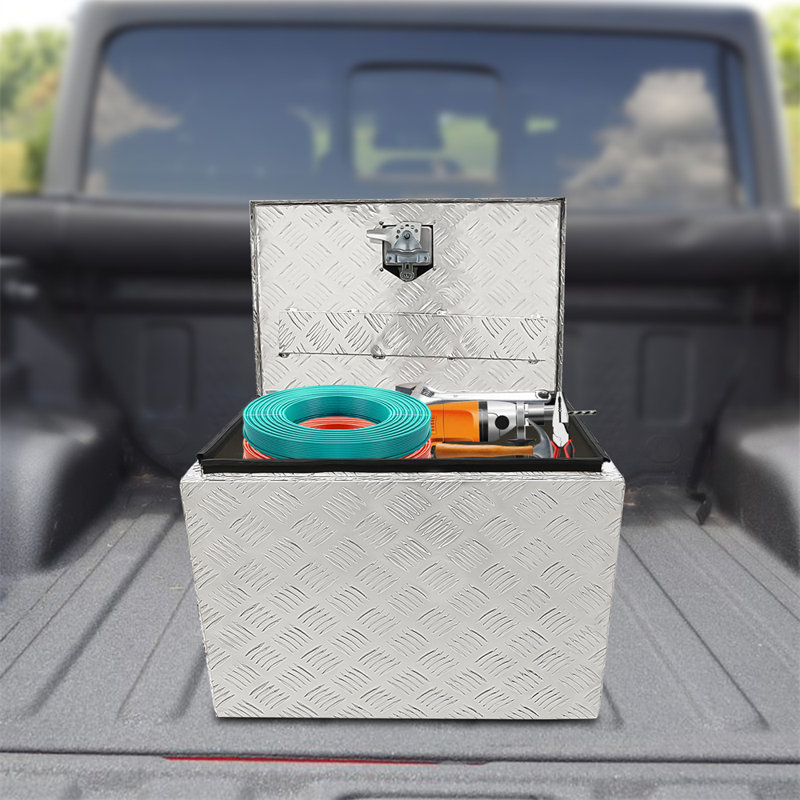 Commode supérieure l 24 po Crossville
