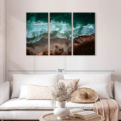 Gillard Coastal Ocean Waves