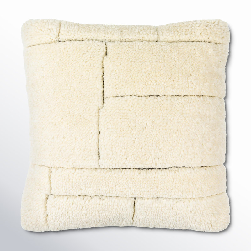 Coussin Daphine, 18 po x 18 po, Duvet