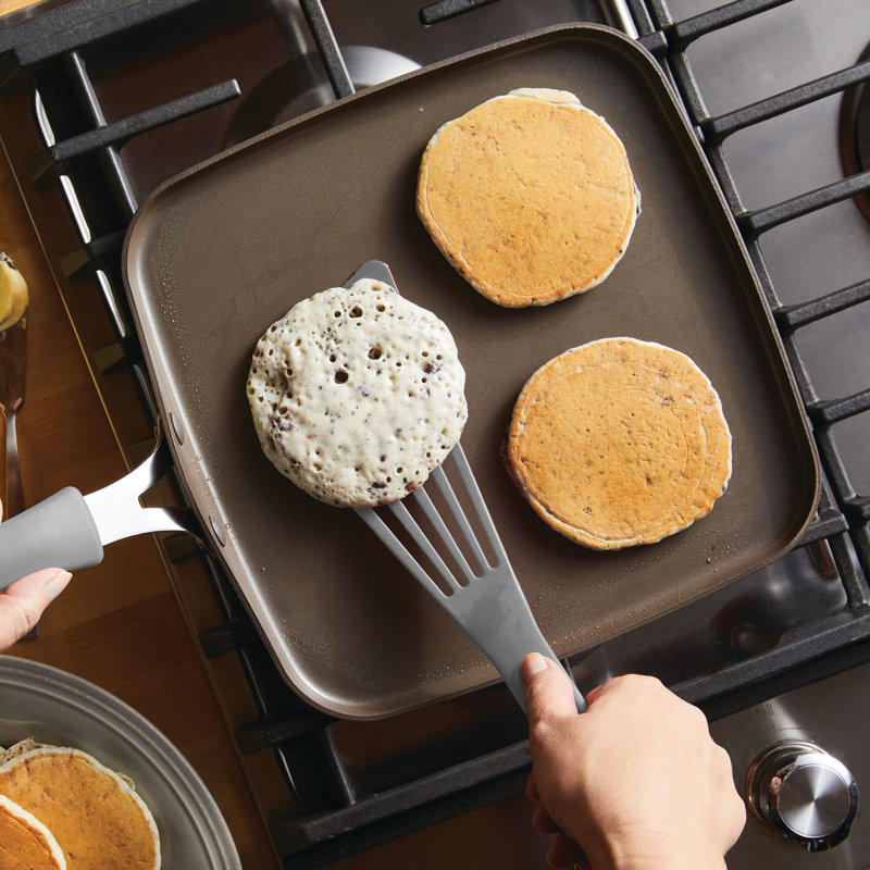 Gray Nonstick Aluminum Square Stovetop Griddle Pan, 11-Inch