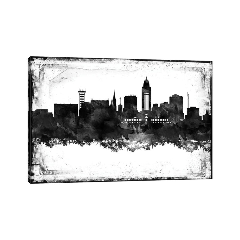 Lincoln Black & White Film by WallDecorAddict - Wrapped Canvas Print, 66.04 cm H x 45.72 cm W