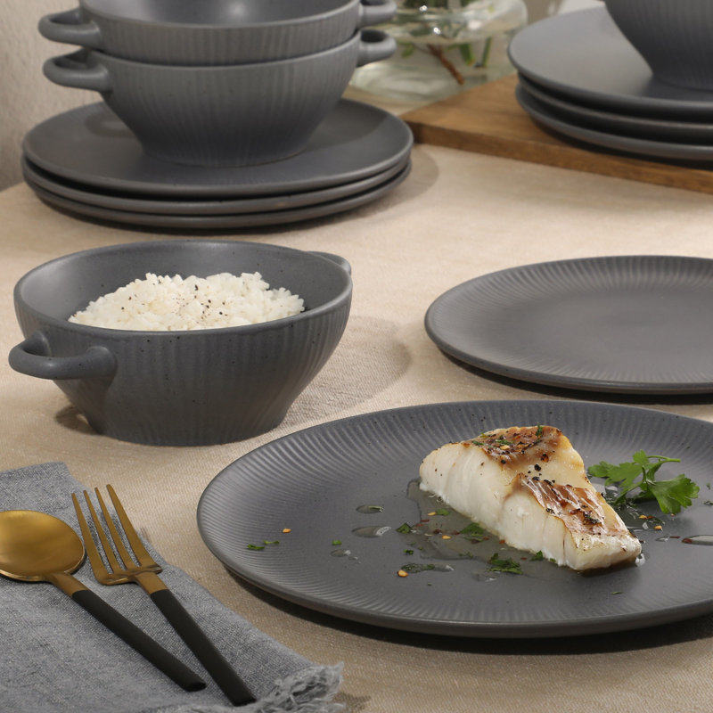 Service de table en grès 12 pièces Gibson Elite Clover Hill - glacis réactif embossé - service pour 4 - bleu foncé