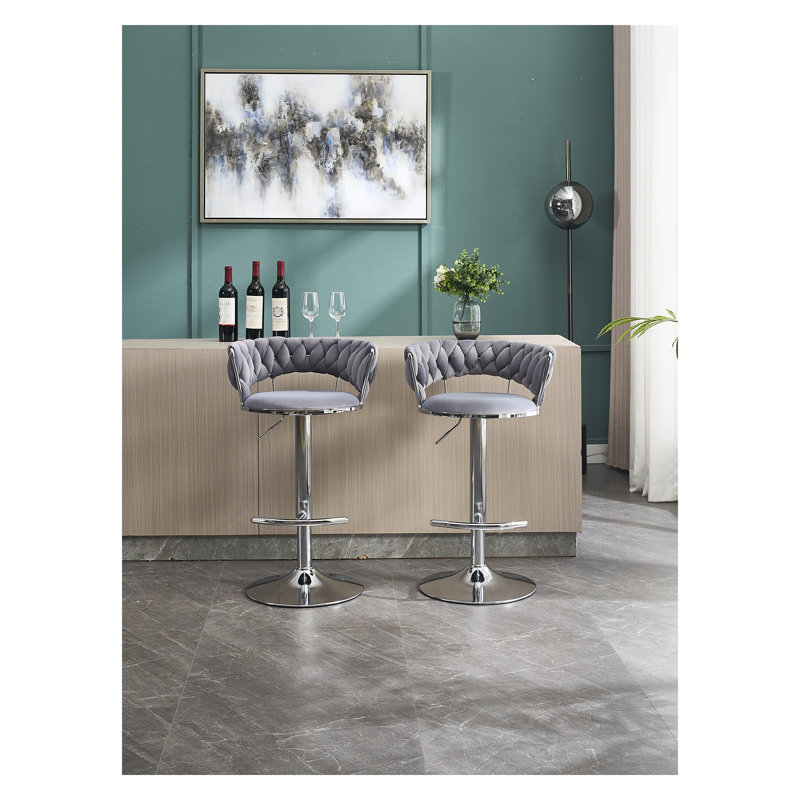 Ensemble de 2 tabourets de bar, avec repose-pieds chromé et base pivotante en velours à levage mécanique réglable + tabouret de bar simple à pieds chromés - Gris