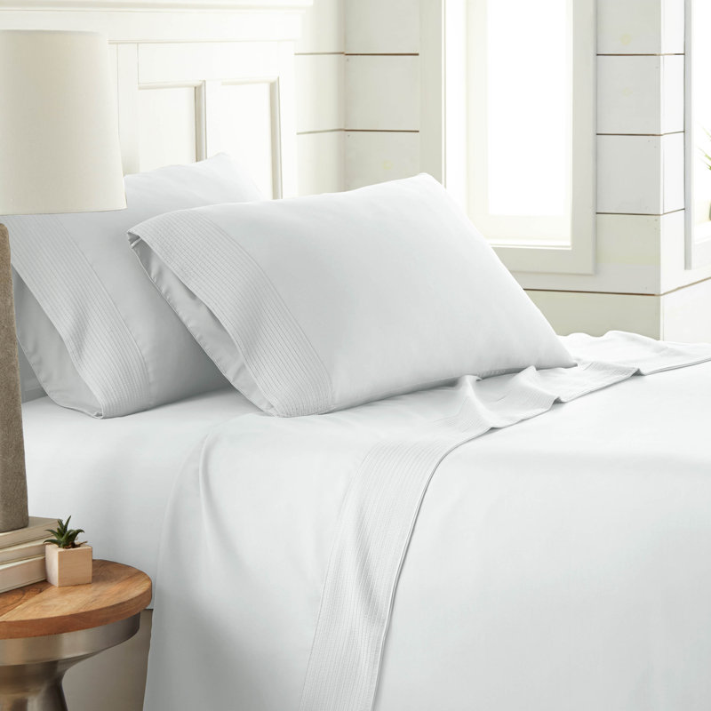 Southshore Fine Linens Vilano Extra Deep Pocket Pleated Sheet Set, Double-Brushed Microfiber 21-Inch Deep Pocket Sheets with Pleated Hem, 1 Pillowcase, Twin, Bright White