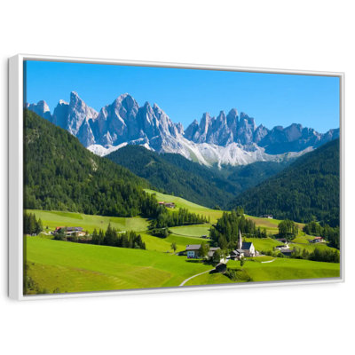 Village à Santa Maddalena