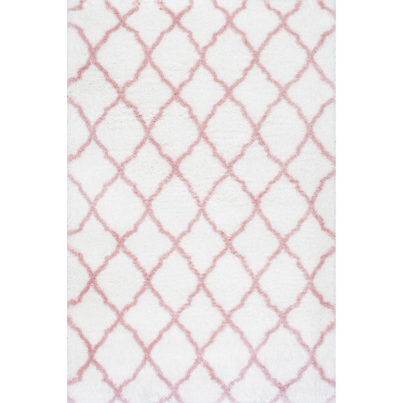 Tapis performance blanc / rose à poils longs et motif à treillis Cuanaic, Rectangle 6 pi 7 po x 9 pi