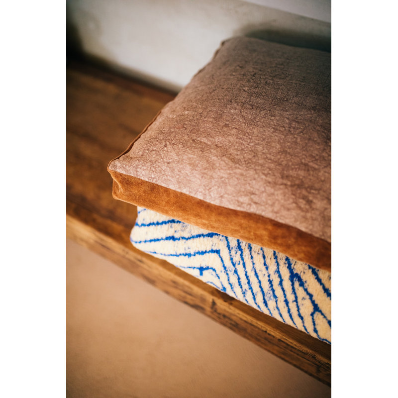 Coussin Alpha Borders, Brun