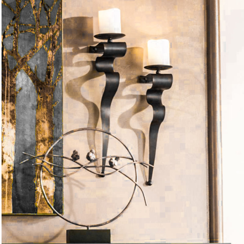 Applique murale en fonte, H 20 po x l 4,75 po x P 6 po