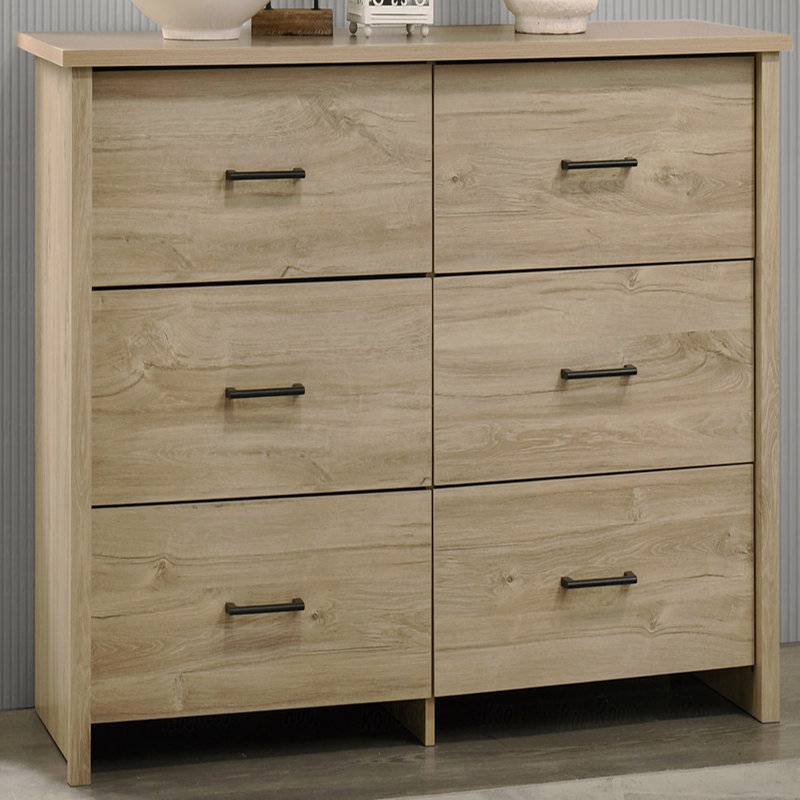 Commode 6 tiroirs, l 57 po avec poignées noires, Brun