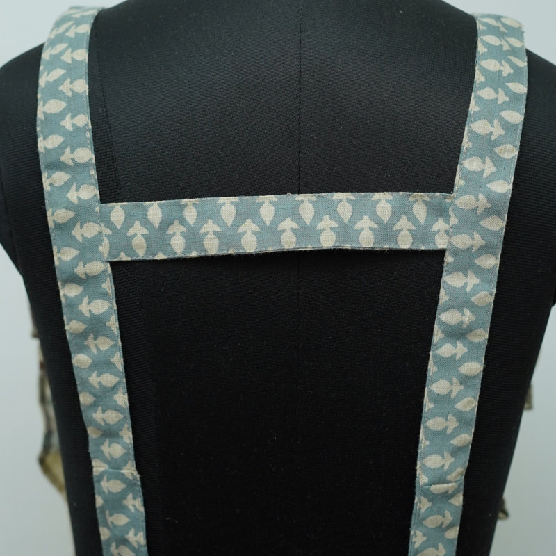  Handmade Block Print Apron – Floral Charm in Natural Linen Blend, Amitabh, Gray