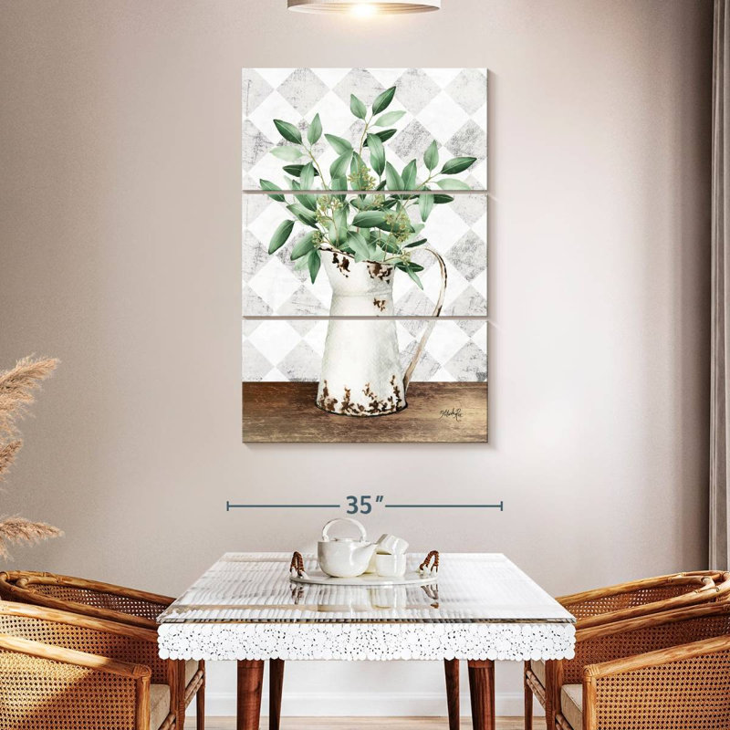 Pichet en eucalyptus, H 50 po x l 32 po