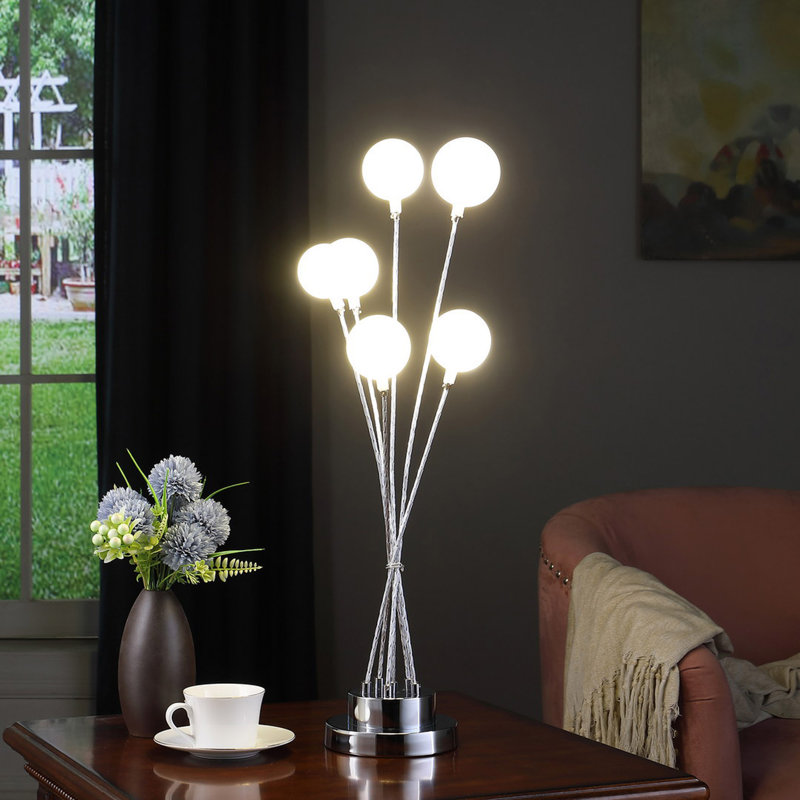Lampe de table en aluminium 27,5 po à 6 lumières DEL Aluminun, Argent argent