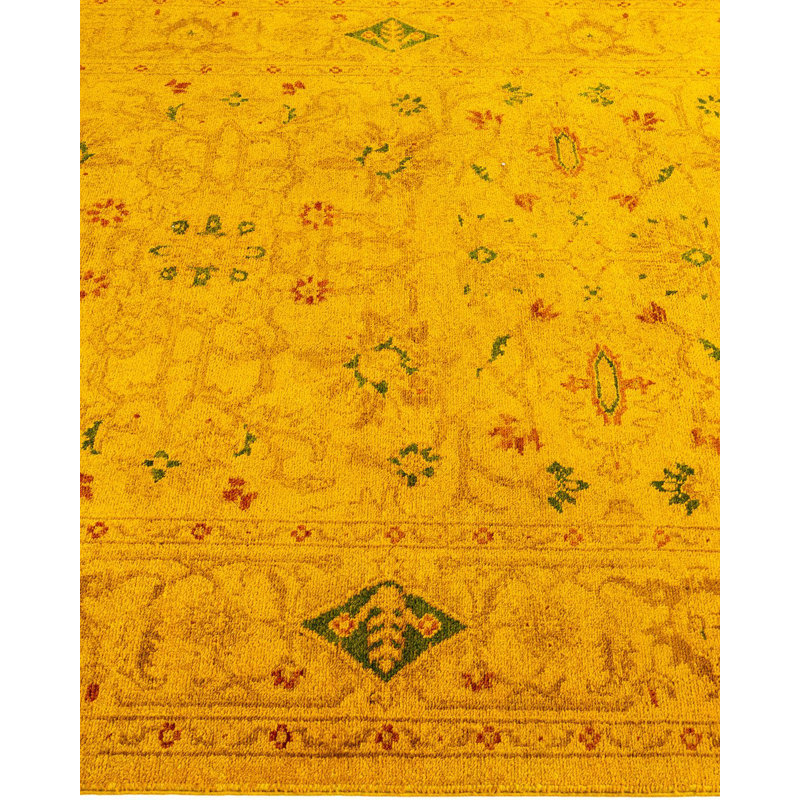 Tapis doré nouvel âge 4 pi 7 po x 6 pi 7 po Colliers