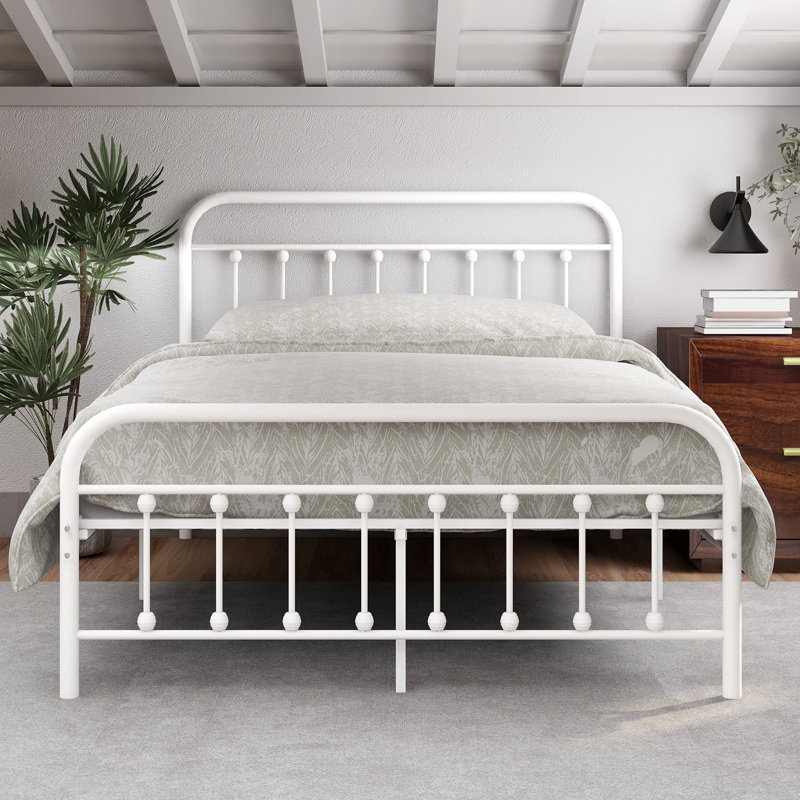 Mcdowell Metal Spindle Bed, White, Full