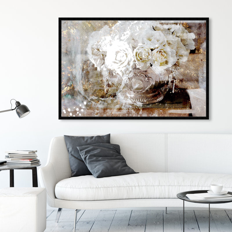 Floral and Botanical Glam Serving Roses Florals - impression d'art graphique, H 38 po x l 56 po, Cadre noir