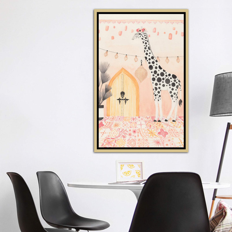 Girafe au Maroc, art encadré, Toile encadrée d'or, H 60 po x l 40po x P 1,5 po