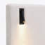 Lit rembourré sophistiqué Boucle avec lampes de lecture intégrées et étagères, idéal pour une configuration de chambre confortable et pratique