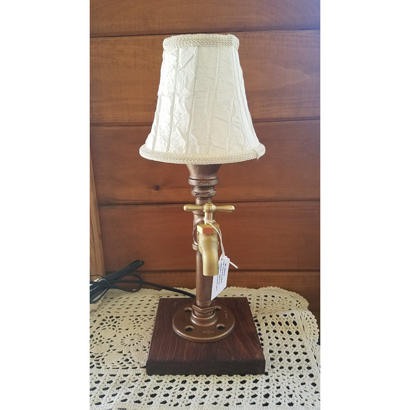 Lampe de table arquée 18 po Platte
