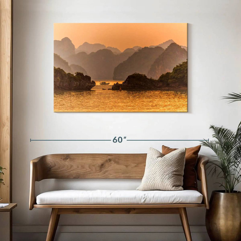 Vanna Halong Bay Sunset, H 30 po x l 45 po