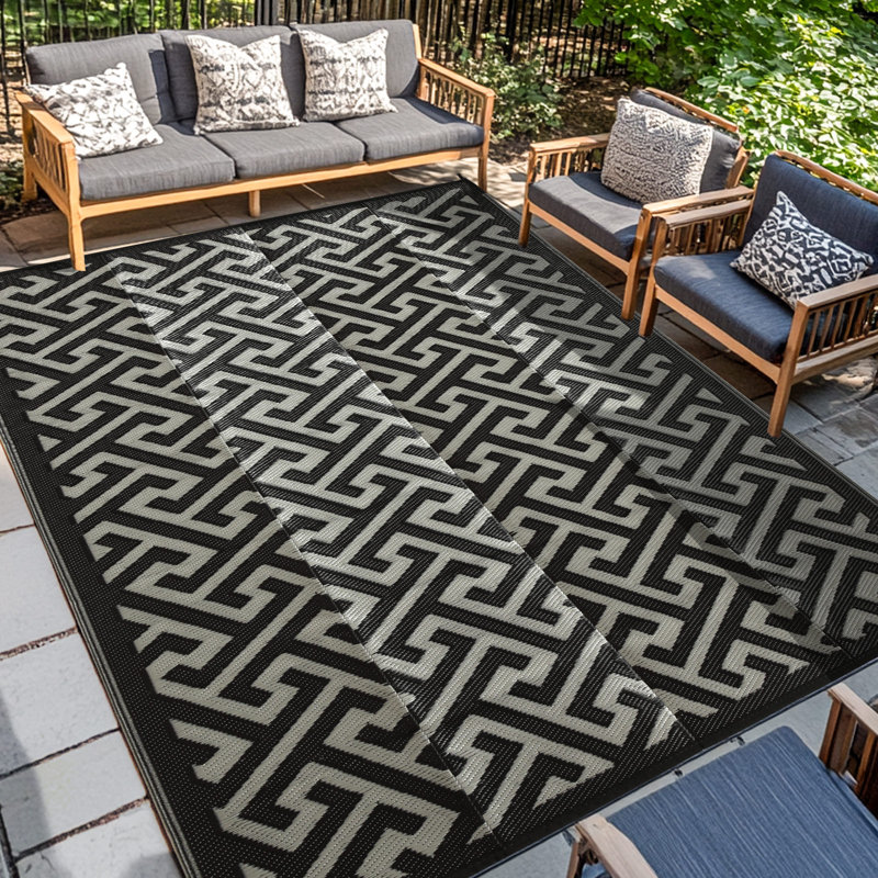 Beige/Black Outdoor/Indoor Area Rug, Rectangle 9' x 12'