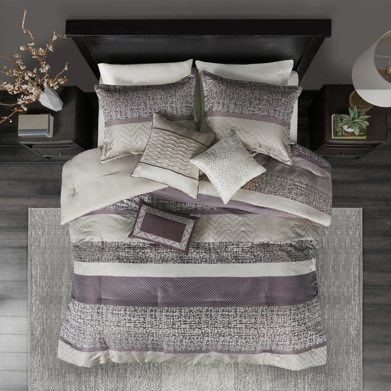 Édredon pour grand lit - 7 pièces, pièce mauve pour la chambre à coucher, Mauve, Grand édredon et 6 pièces supplémentaires