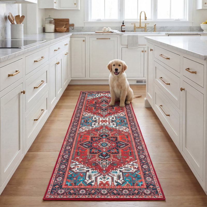 Sonia Oriental Area Rug in Red/Blue, Runner 2'6" x 8'