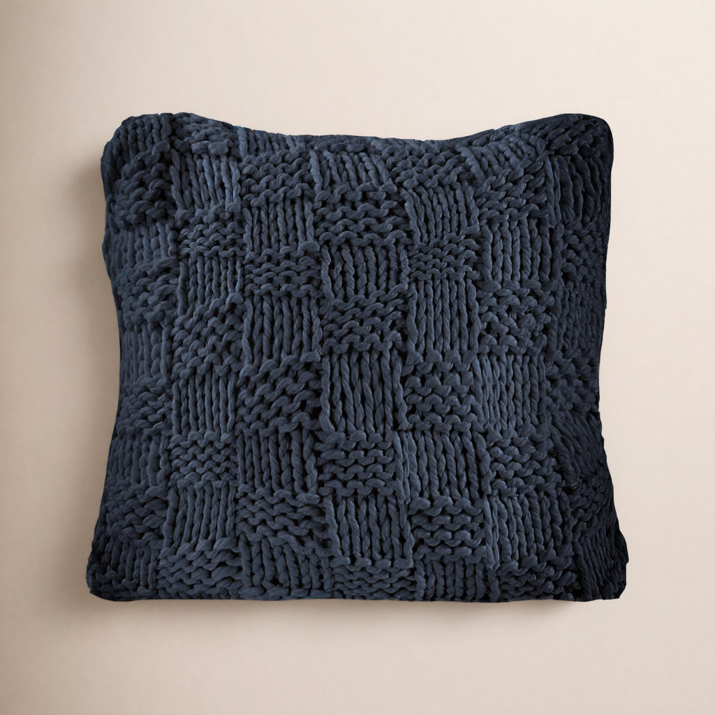 Taissa 27" x 27" Throw Pillow, Navy