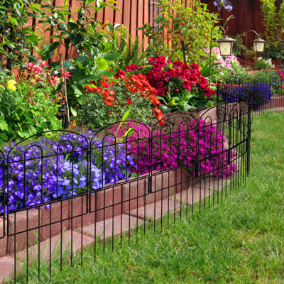 33'' H x 15'' W Outdoor Rustproof Metal Dog Pet Fence Animal Barrier