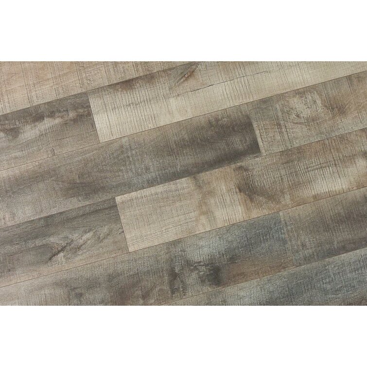 Summa 8" x 72" x 12mm Oak Laminate Flooring