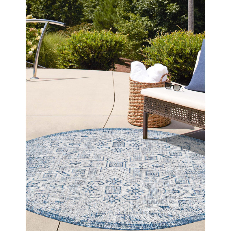 Tapis bleu sarcelle intérieur / extérieur Amhlaidh Southwestern, Rond 7 pi 10 po