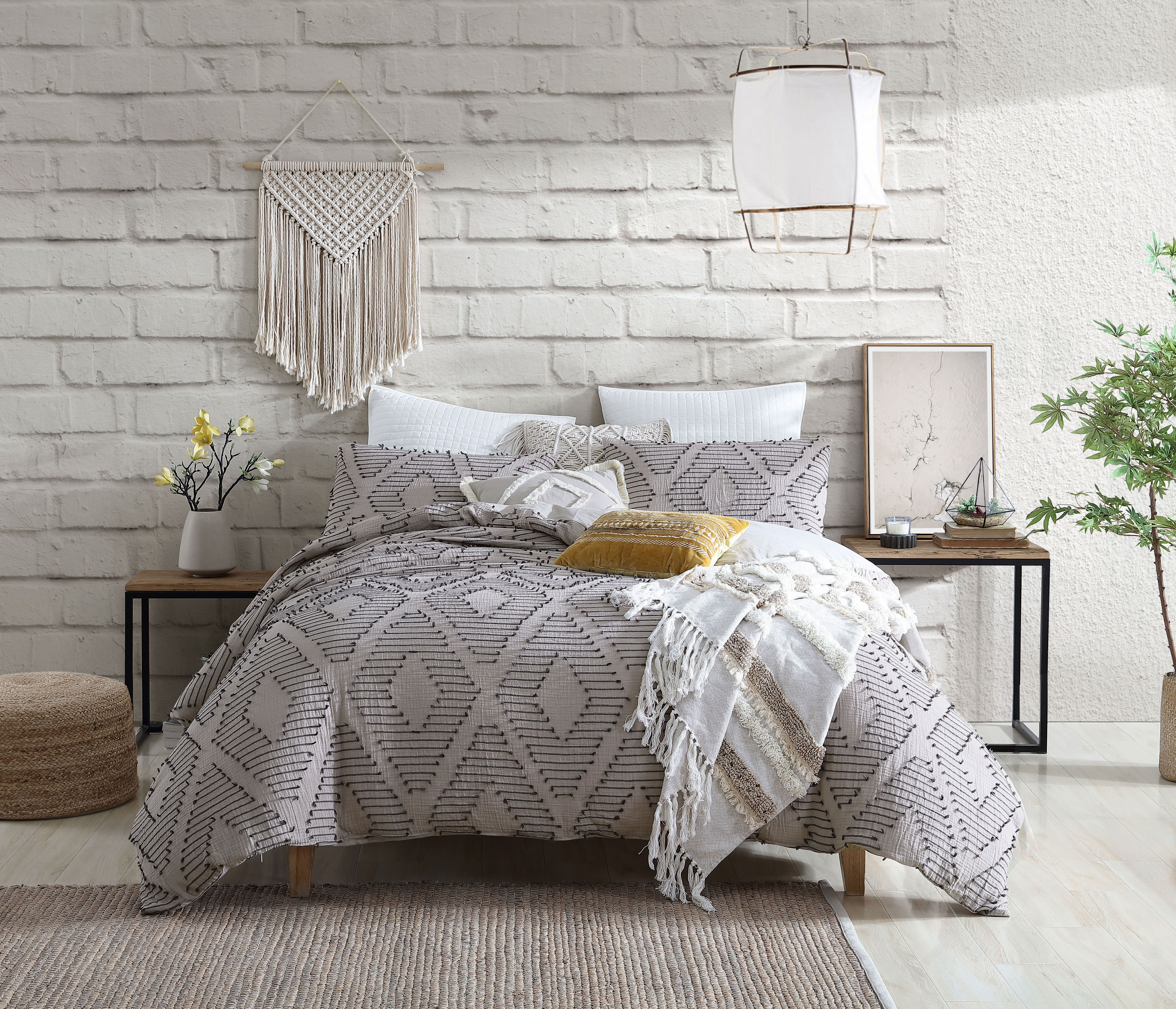 COMFORTER SET (04-Pcs Set) - Bareeze Home Expressions: Bed Linen