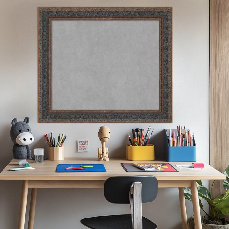 Tableau magnétique encadré bronze vieilli Attic - Tableau magnétique, tableau d'organisation, H 25 po x l 29 po